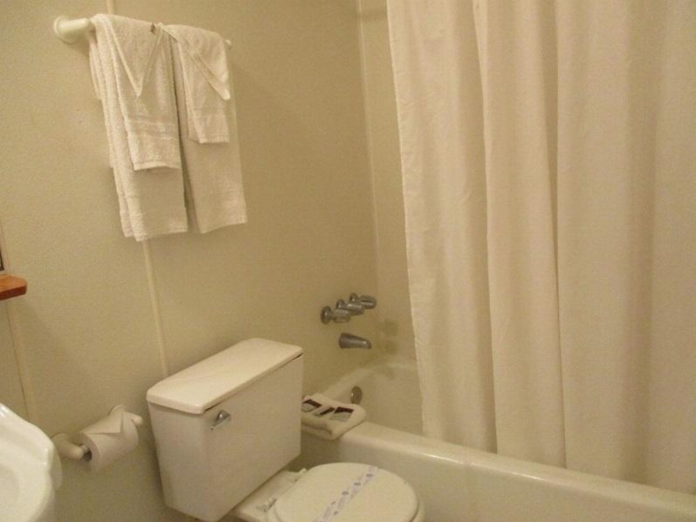 LAX Suites Image 11