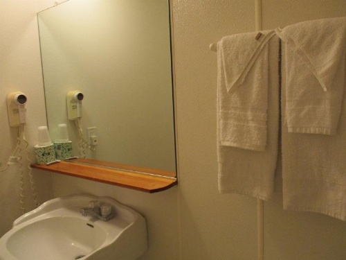 LAX Suites image 12
